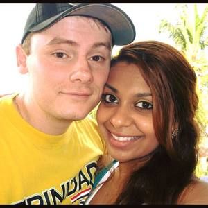 Meet your Posher, Ana